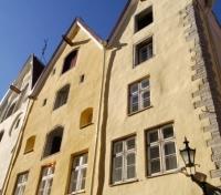 Three Sisters Hotel